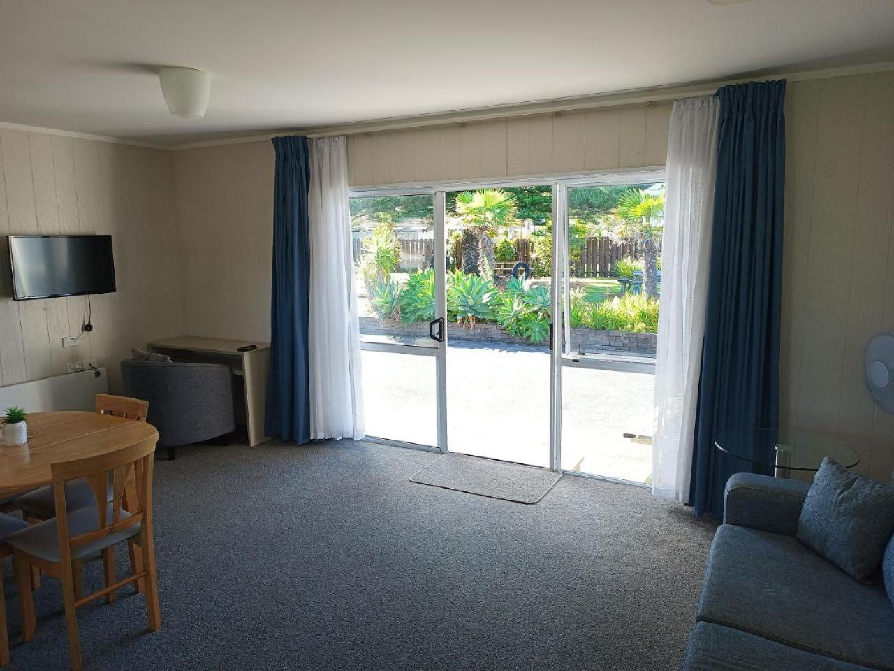Beaches Motel Waihi Dış mekan fotoğraf